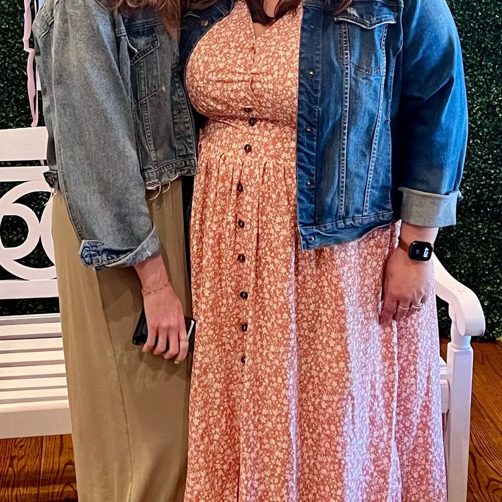Floral Button-Down Dress in Pink - Picture 4 of 4